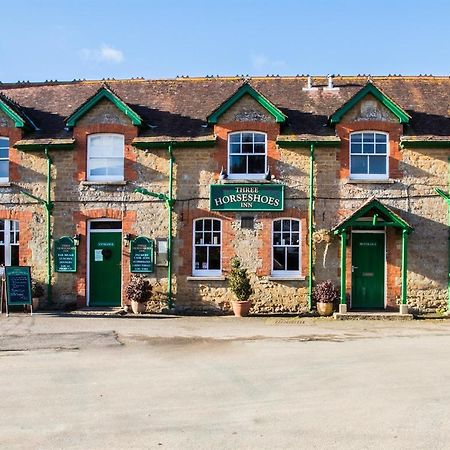 Three Horseshoes Inn Powerstock Extérieur photo