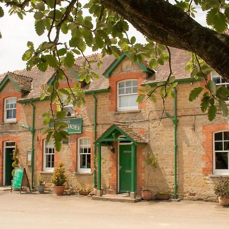 Three Horseshoes Inn Powerstock Extérieur photo